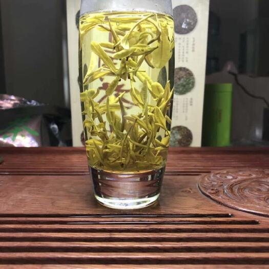 峨眉山市高山黄金芽
