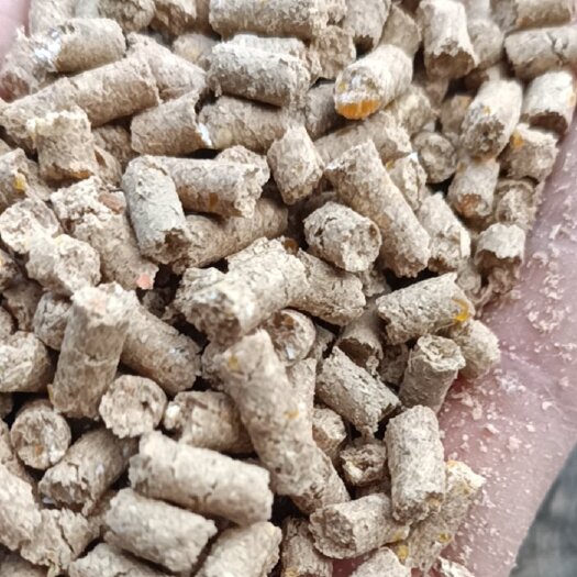 恩平市大量豆渣颗粒饲料，需要的养殖户请提前下单