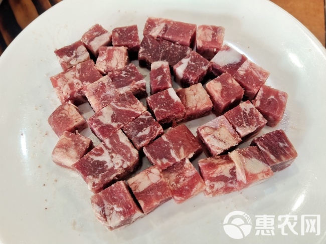 雪花牛仔粒牛肉整切火锅烧烤食材中餐半成品调味牛仔粒批发