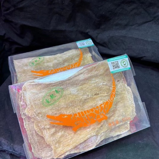 广州鳄鱼肉干味道香天然晒制而成，不经任何加工处理
