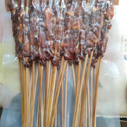 猪干巴筋，选用人工手切上好猪肉筋