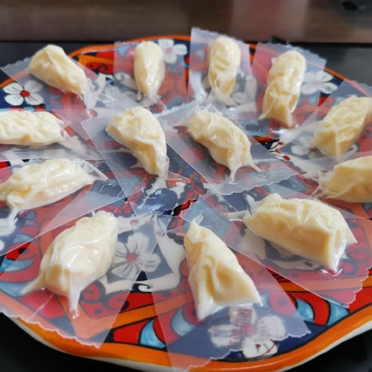 牧民手工奶疙瘩 鲜奶只做 两种口味 酸奶味和甜味
