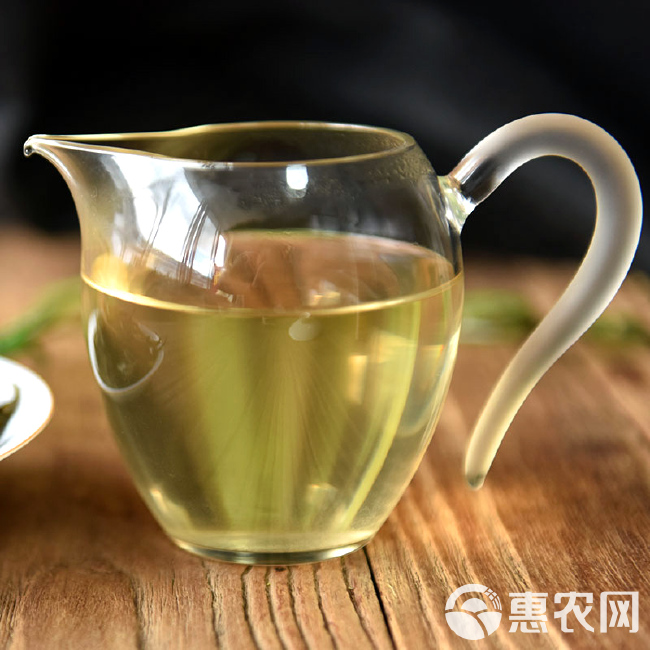 冰岛南迫普洱生茶散茶100多年大树乔木普洱茶生茶原料