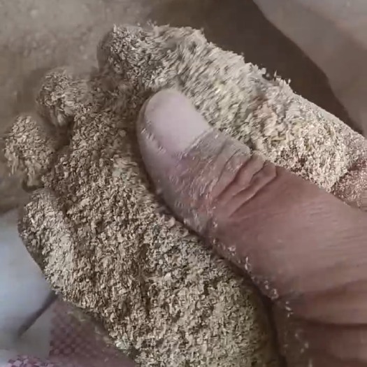 郓城县麦麸  玉米次粉含量15  玉米皮含量55  麦麸30