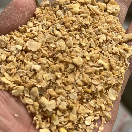 正定县豆粕厂家批发各种豆粕，主要成分大豆皮 喷浆 玉米合成小料蛋白