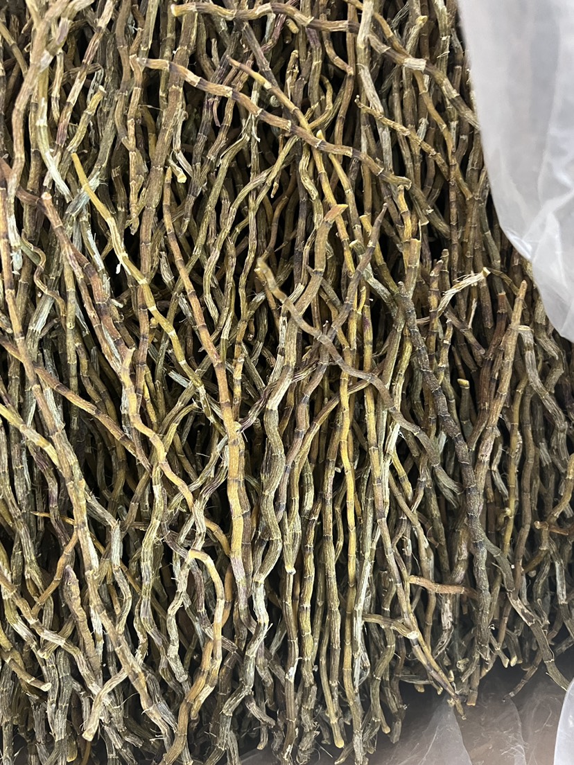铁皮石斛干条、长条、食用农产品被制定药食同源全化渣，基地直销