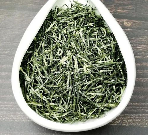浮梁县浮梁买茶去:江西浮梁仙芝头茶，红茶绿茶手工制作，高山古韵
