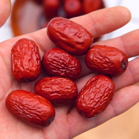 新疆无核红枣大枣灰枣大红枣干货泡水茶去核若羌枣和