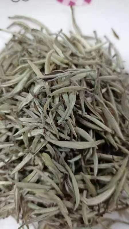 白茶，富硒产区 法国博览会金奖白毫银针 ，新茶，陈茶均可