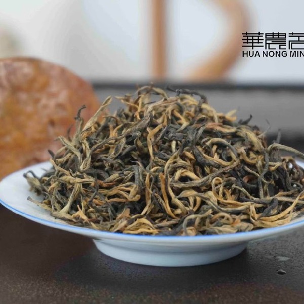 明前春英九红茶