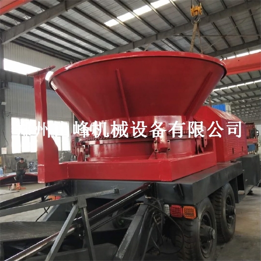 郑州退林还耕你行动了吗圆盘式破碎机破碎树根杂木树枝做燃料送电厂