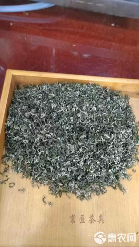 批发竹叶青，素毛峰，花毛峰，甘露，奶白茶，红茶成品茶叶