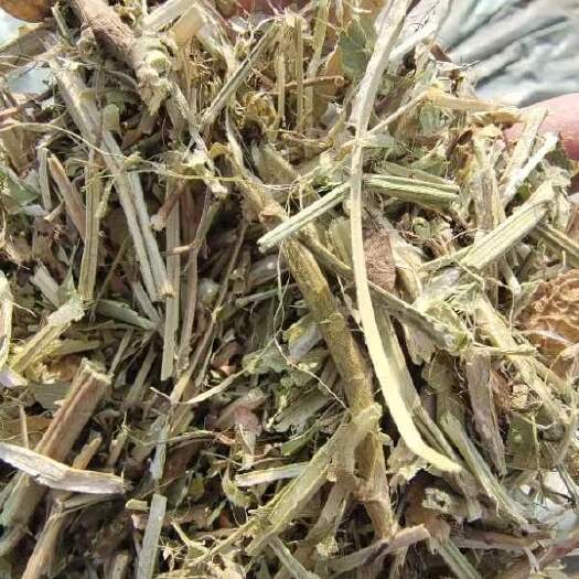 正阳县原产地花生秧饲料牧草厂家牛羊骆驼梅花鹿羊驼牧草原料