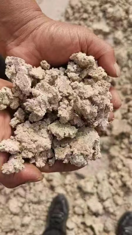 正定县红薯渣淀粉含量高，能量型原料，可做发酵料，适用各类养殖加工厂