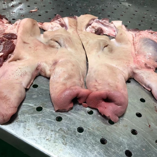 南京南京鑫希望去骨猪头肉，接受预订，各种规格都可以做