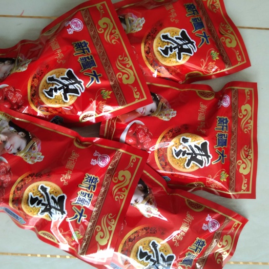 沧县地摊电商直播网红1元1袋新疆红枣和田大枣可袋装日供十万袋