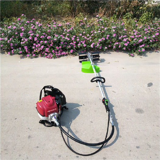 曲阜市背负式小型割草机 汽油四冲程除草锄地机 棉花地麦田除草机