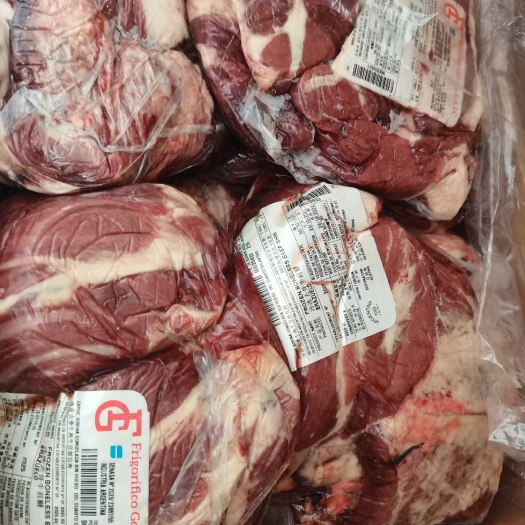 河间市牛腱子   独立包装   全部前腱子