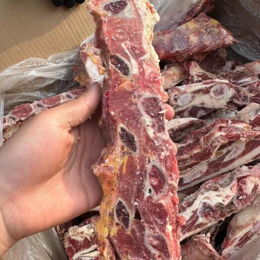 临沂牛肋排条，我们是厂家直销，一手货源，所有商品齐全，日期近。