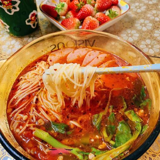宝鸡麻辣米线招代理，贴牌，一件代发，价格美丽，