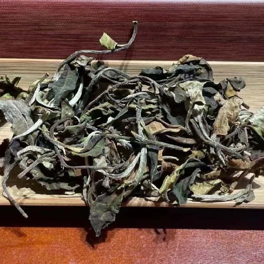 景谷县2024古树白茶·自然原味·不炒不揉·景谷大白茶·高香高甜