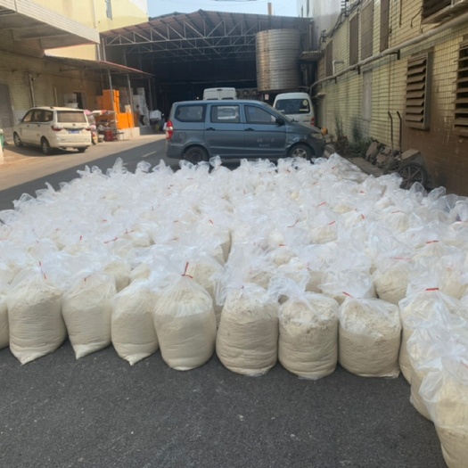 湘潭发酵豆渣。双层袋子包装，蛋白5个点。保存2-3个月。