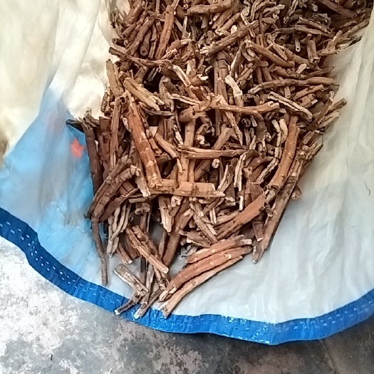 水洗牡丹皮  抽芯  要大货勿扰