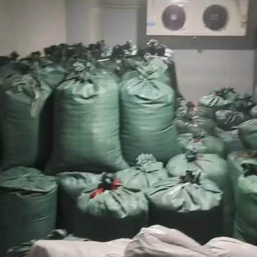 重庆市重庆荣昌花椒地合同面积200亩，实测面积300亩以上