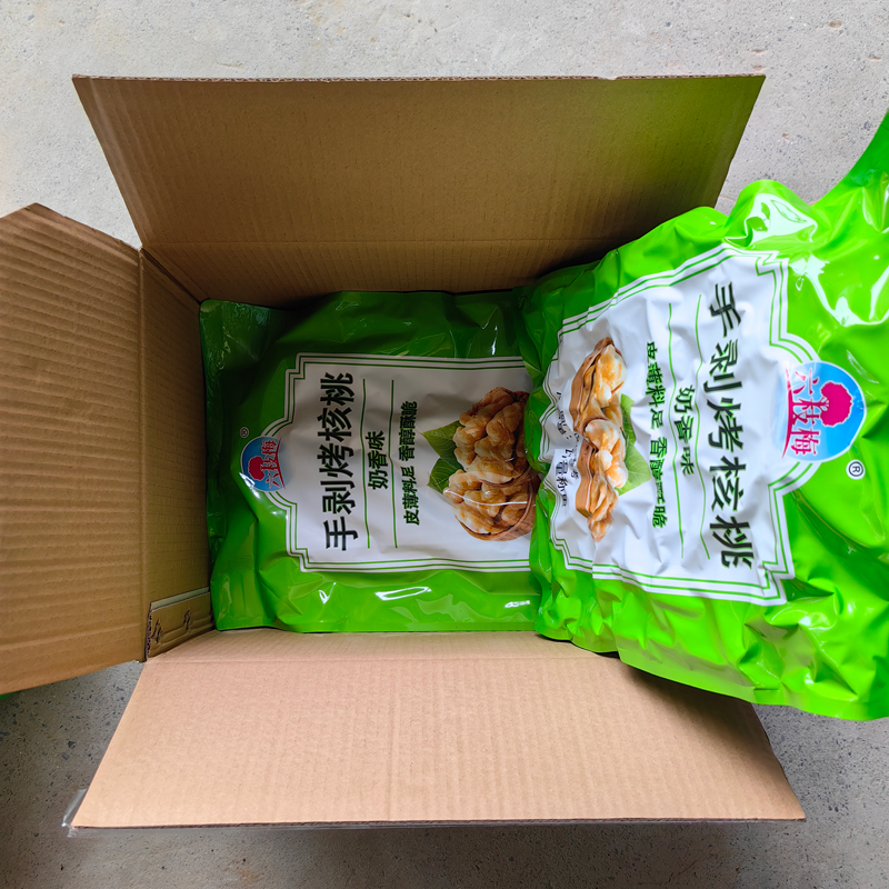 新疆手剥烤核桃每袋2.4kg 批发烘炒熟核桃奶香味 草本味