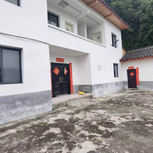 重庆市江北区五宝镇江边民房出zu