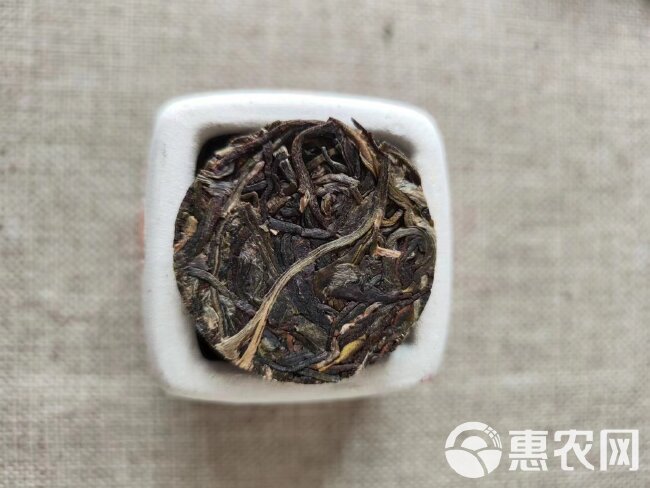 2022年刮风寨普洱茶生茶小圆饼方便耐泡名山古寨8g/片