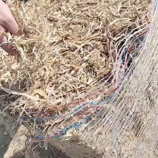 彰武县柔丝玉米秸秆压块