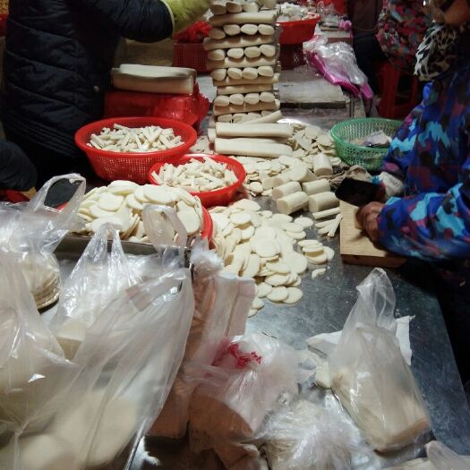 贵溪市年糕 50斤起卖，运费按物流算。