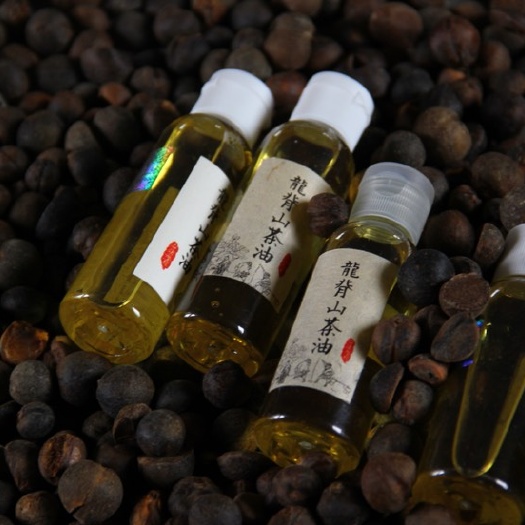 龙胜县正宗老山山茶油，防宝宝湿疹红屁屁 宝宝天然润肤油