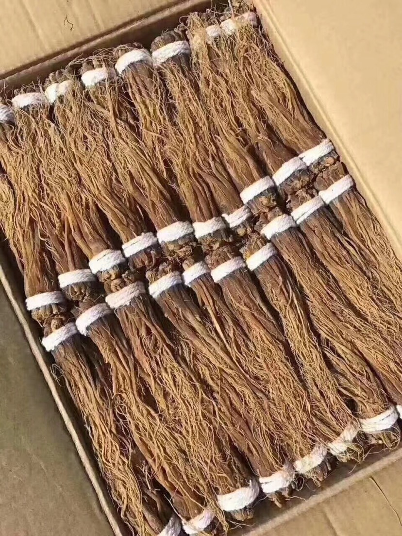 长白山无 糖红参须，煲汤炖菜泡茶都可以。