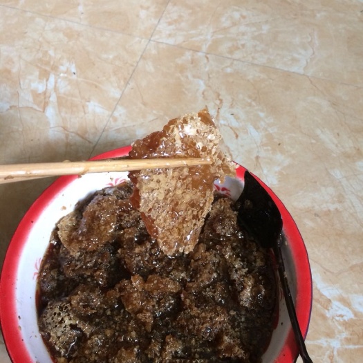 金华土蜂蜜 塑料瓶装  2年以上