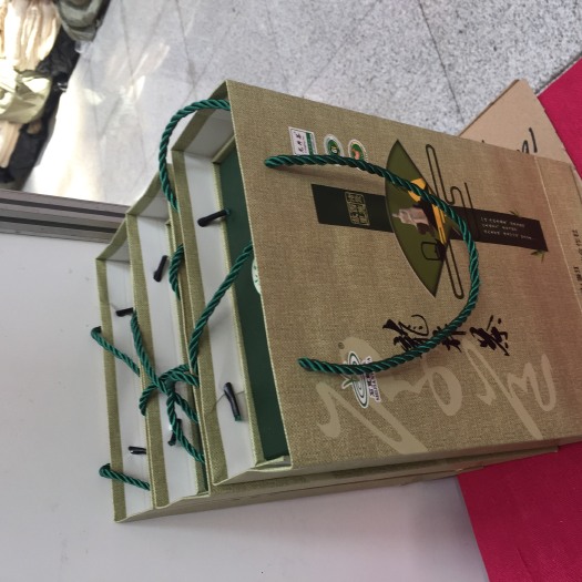 诸暨市高山绿茶 二级 礼盒装 