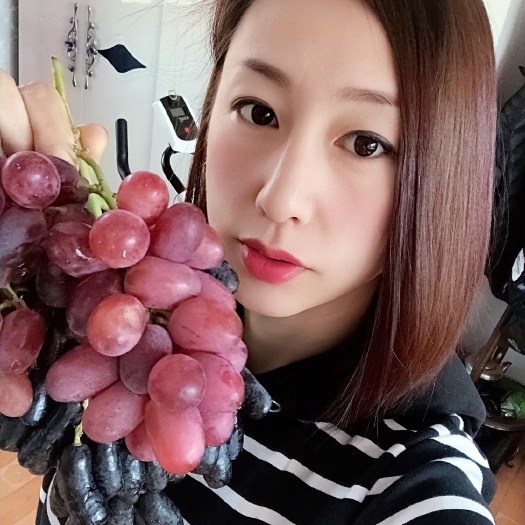 兴城市克伦生葡萄苗