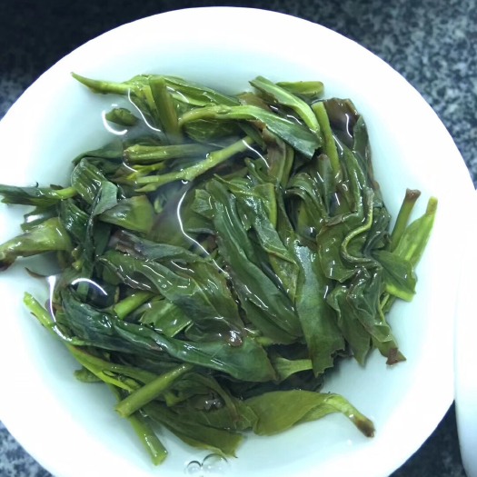 潮州 凤凰单丛抽湿乌叶