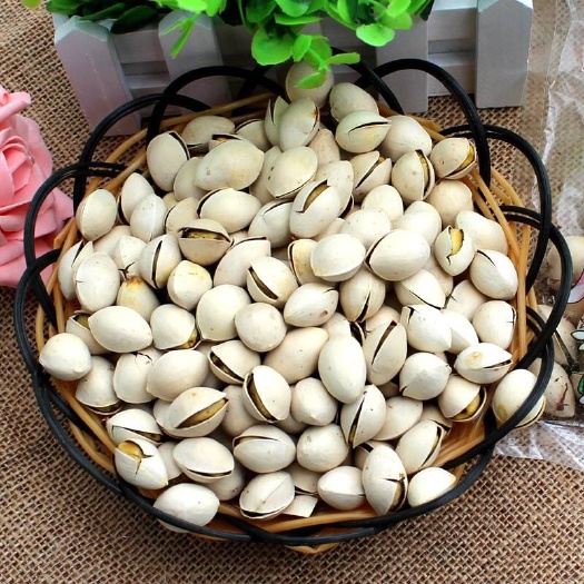 邳州市银杏果 白果，即银杏，品味甘美，营养丰富。