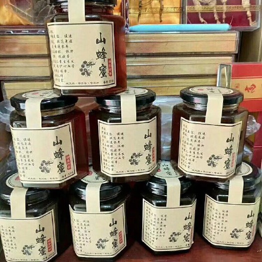  山蜂蜜俗称土蜂蜜玻璃瓶装一斤装