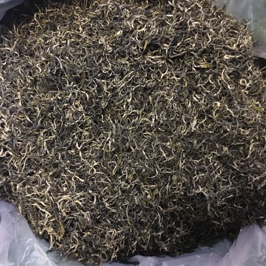 昭平县福鼎白茶 农家自炒，福顶大白，今年春茶！