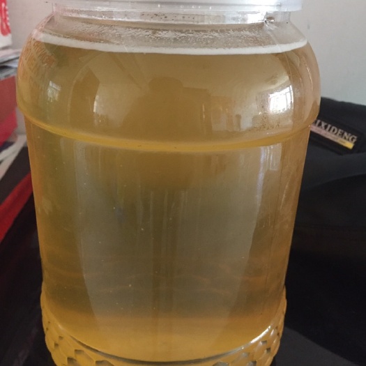 饶河县土蜂蜜 东北黑蜂椴树蜜