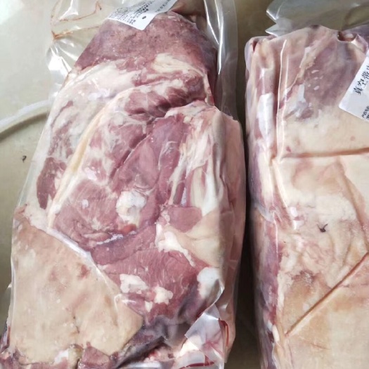中牟县羊肉类 带皮羊腿肉，肉质好，一箱19斤