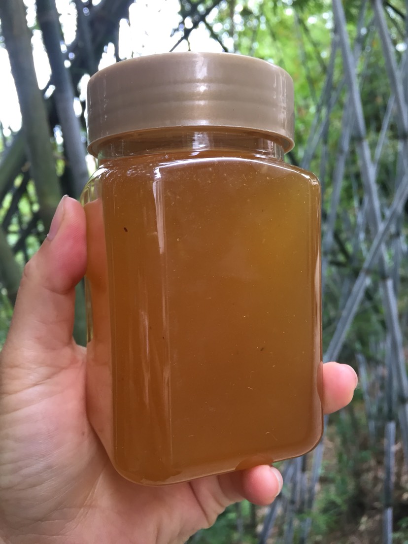 土蜂蜜  春蜜冬蜜野外蜜，全为中蜂蜜，不是意蜂