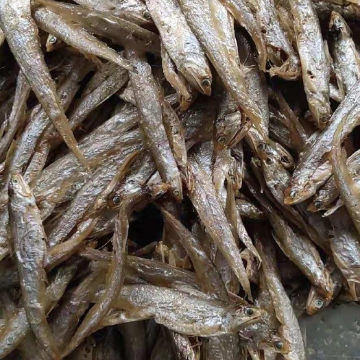  油炸毛刀鱼