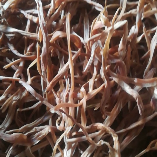 大同 正宗大同黄花菜，自然晾晒，不含硫。