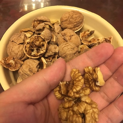 临汾薄皮核桃 35mm以上 去皮 袋装