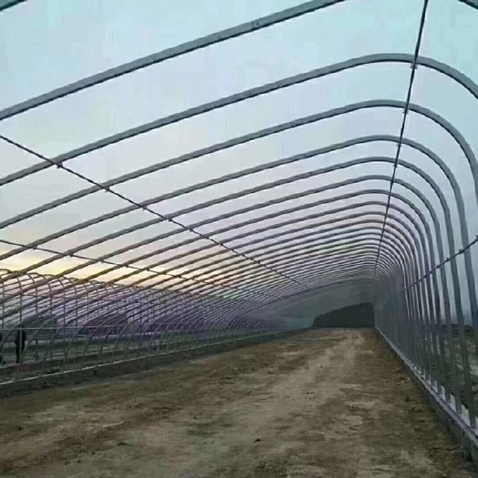 天津 我们主要生产：温室大棚管，大棚配件，椭圆管，镀锌带管