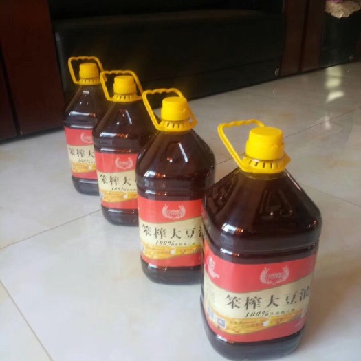 同江市黑龙江非转基因大豆油。绿色食品